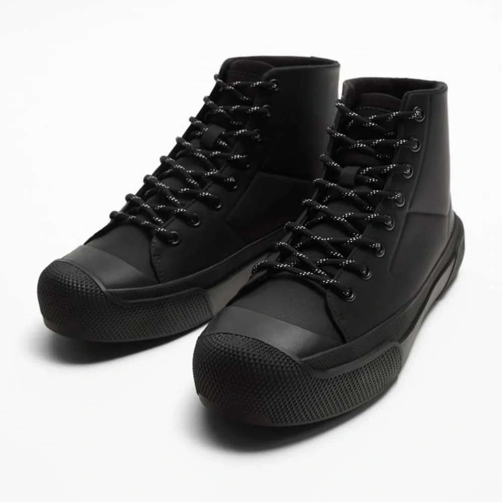 NWT. Zara Man Black Rubberised High-Top Trainers. Size 7.